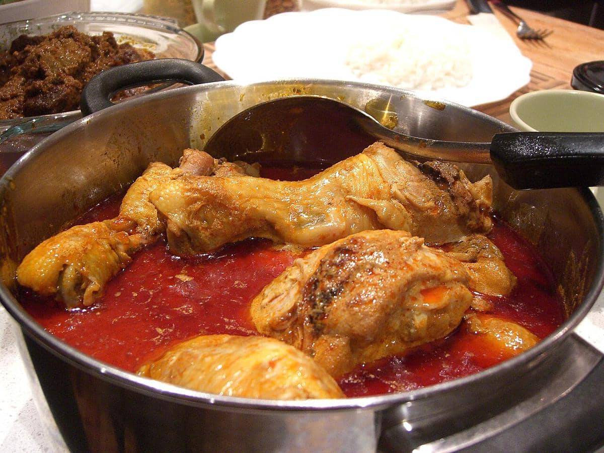 ilustrasi kari ayam ala Malaysia 