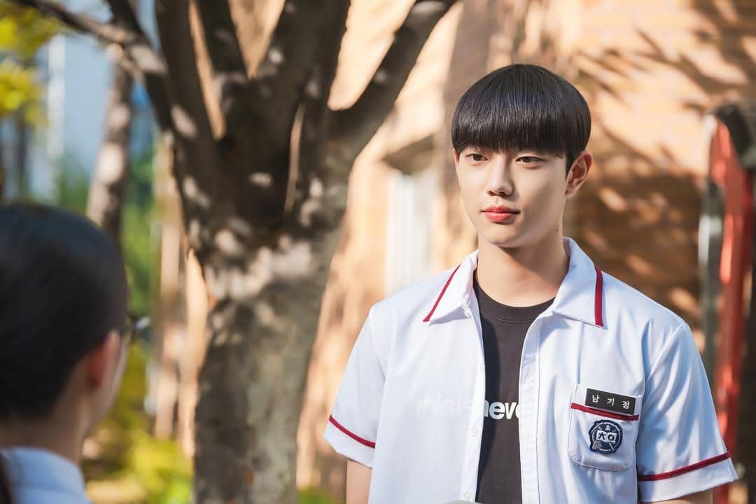 still cut drama Spirit Fingers