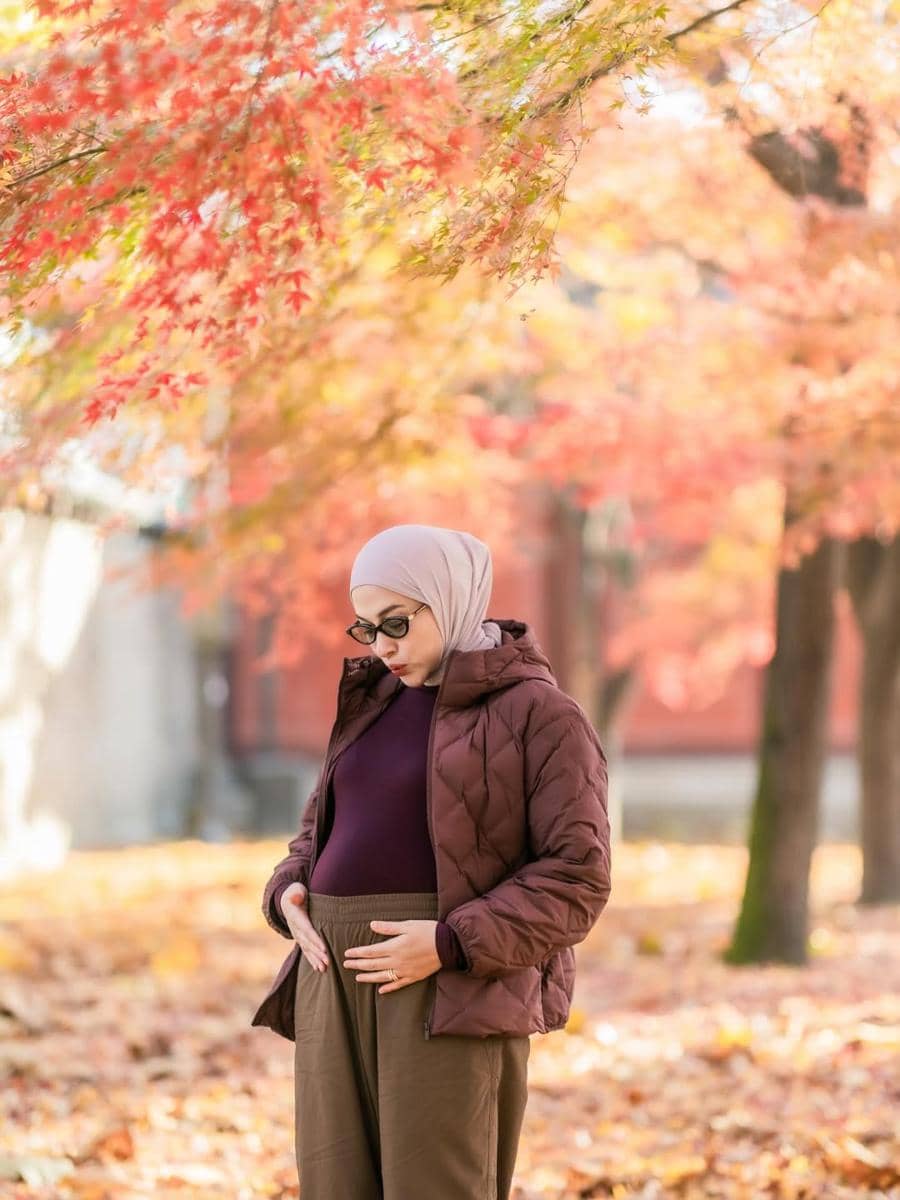 Foto Maternity Nina Zatulini di Korea Selatang bareng Sahabat