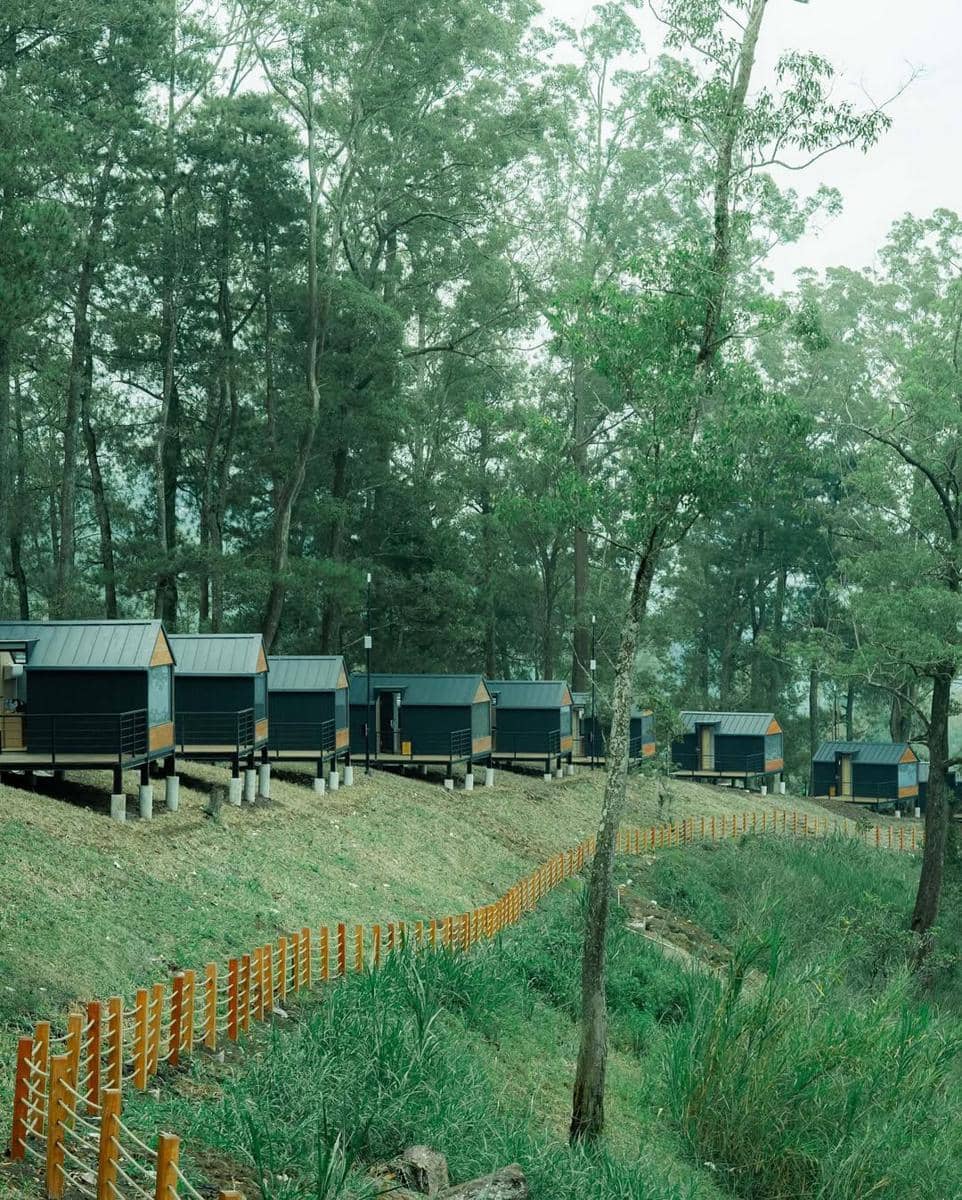 Bobocabin Coban Rondo Malang 