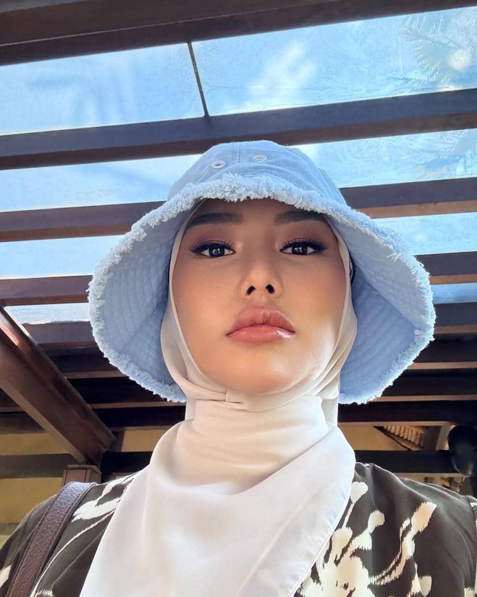 Inspirasi makeup ala Dara Arafah