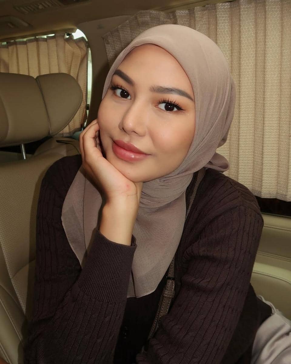 Inspirasi makeup ala Dara Arafah 