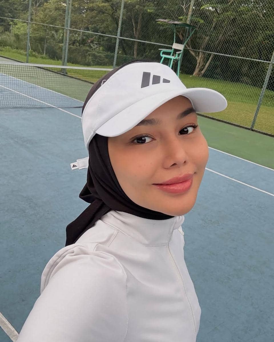 Inspirasi makeup ala Dara Arafah 