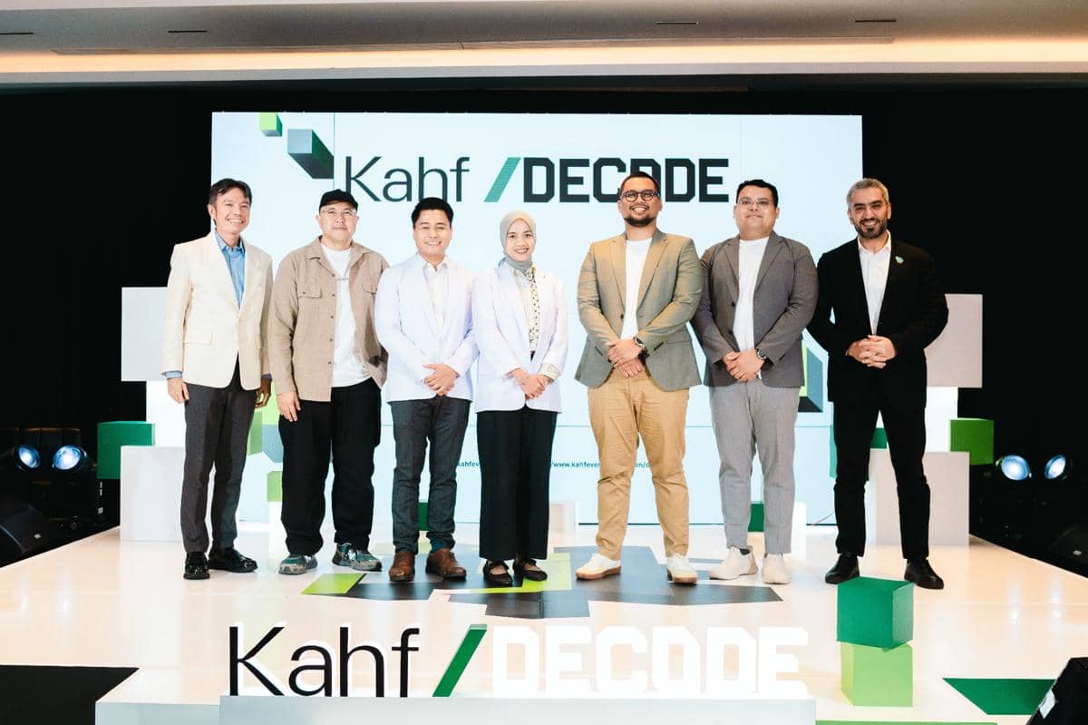 Foto bersama Penandatanganan MoU Kahf dengan Departemen Departemen Ilmu Kesehatan Kulit dan Kelamin _ Fakultas Kedokteran Universitas Gadjah Mada.jpg