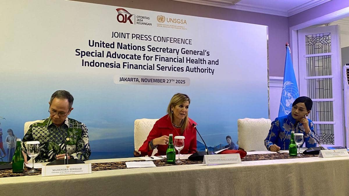 Ratu Maxima dan  Mahendra Siregar