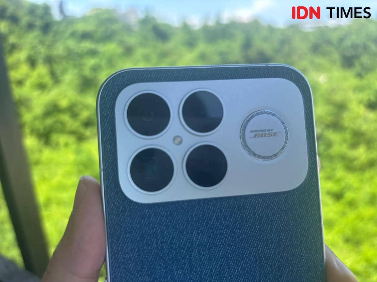 POCO F8 Ultra (IDN Times/Rifki Wuda)