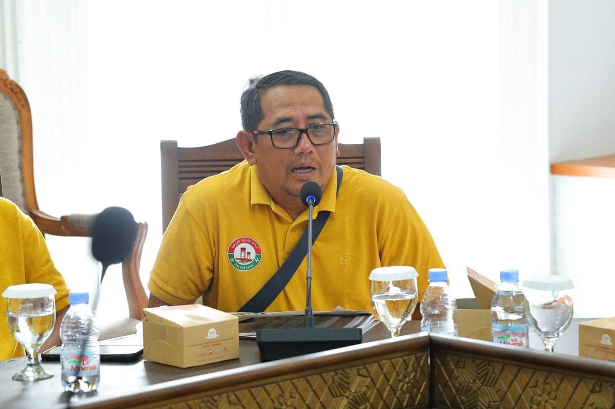 Kepala Diklat Sepak Bola Palembang, Adi Surya