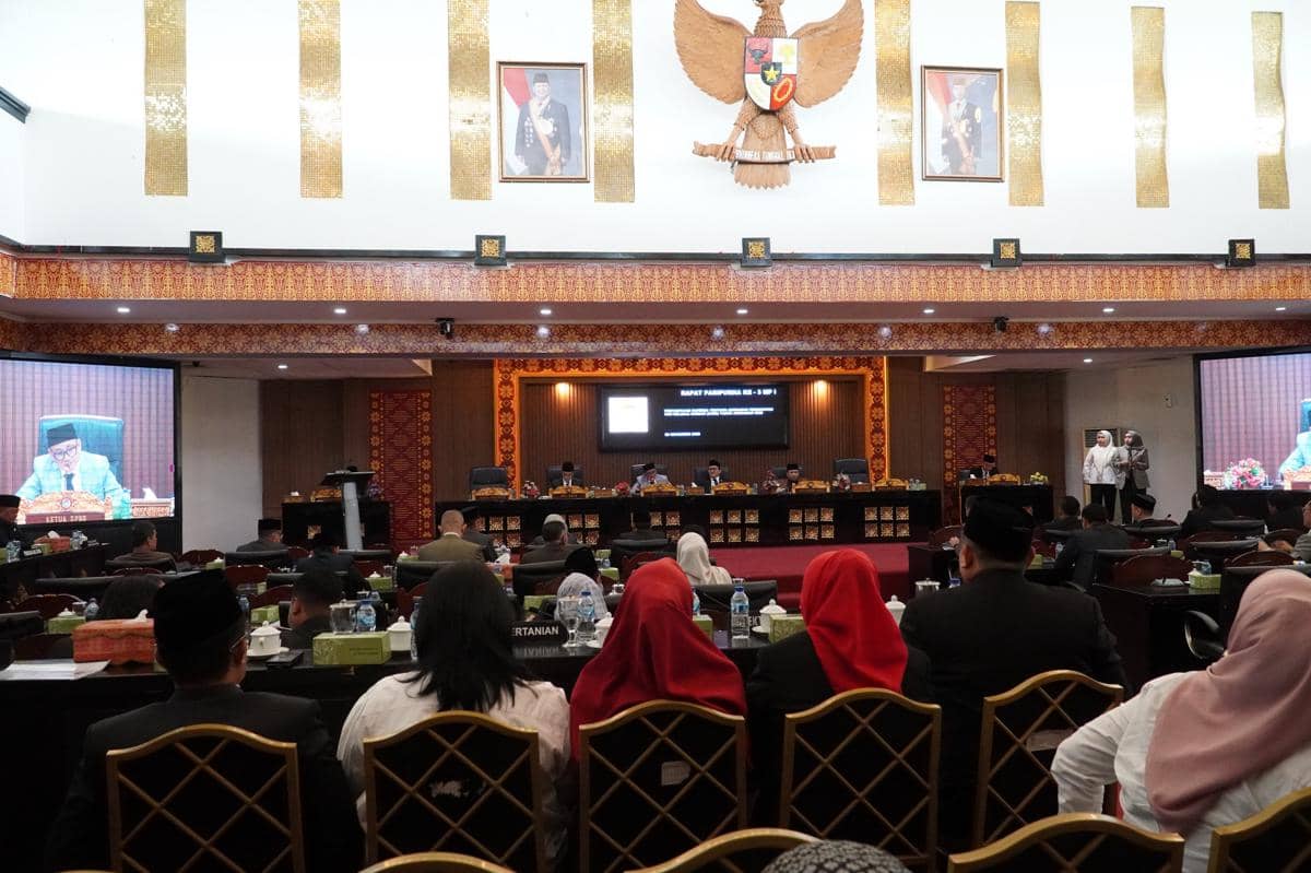 Rapat paripurna Pemkot-DPRD Palembang.