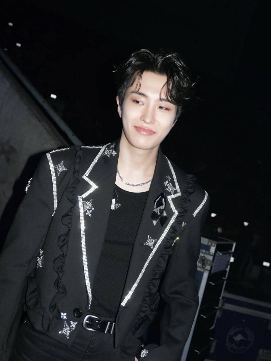 Youngjae (x.com/YOUNGJAExArs)