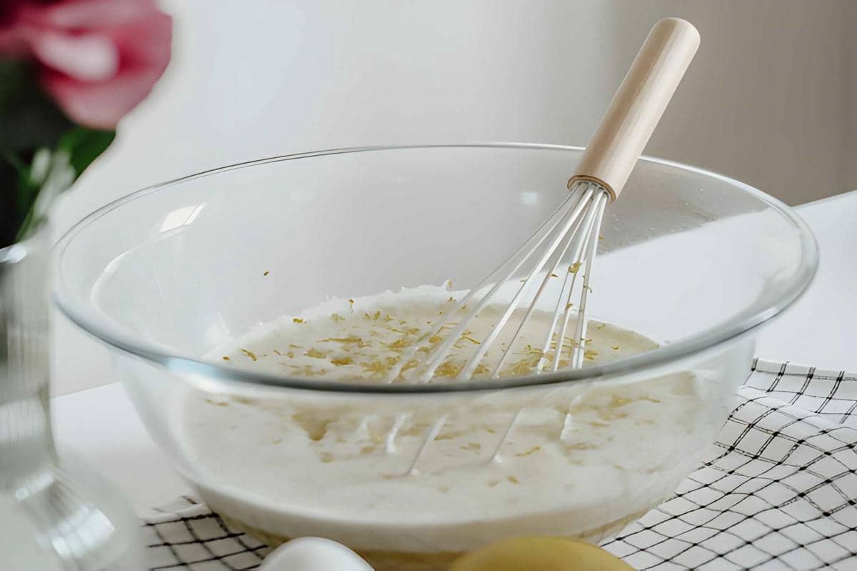 Ilustrasi adonan rempeyek