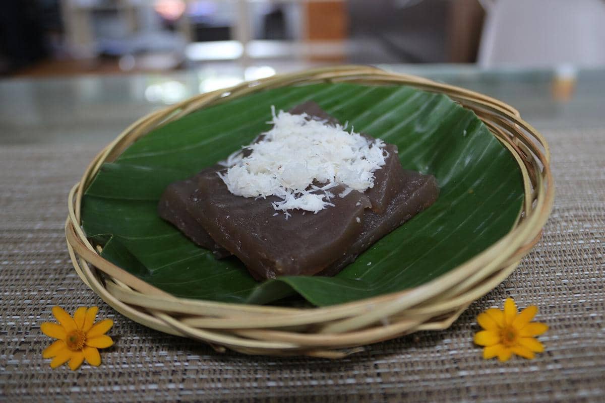 5 Tips Membuat Kue Ongol-ongol Gluten Free agar Tidak Lengket Berlebih