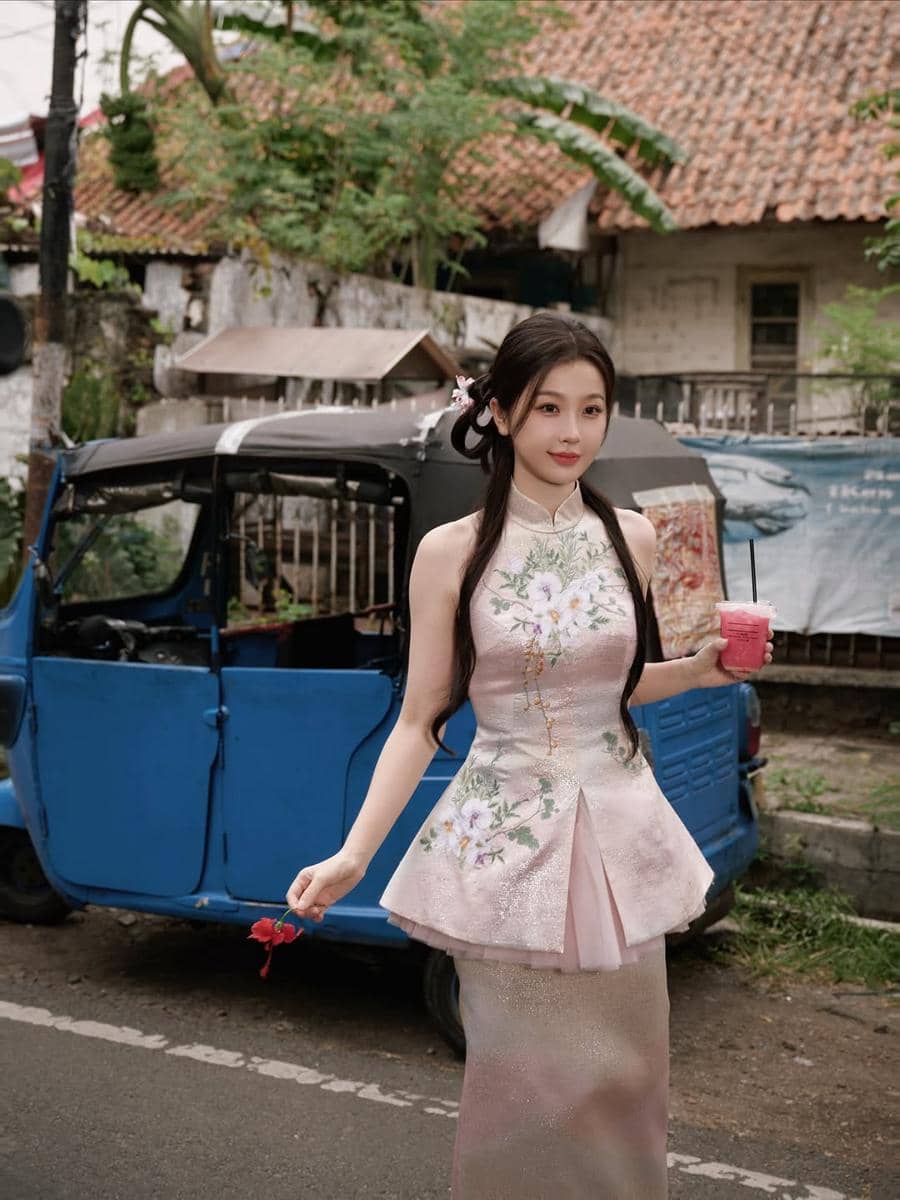 gaya pemotretan Esther Yu di Jakarta