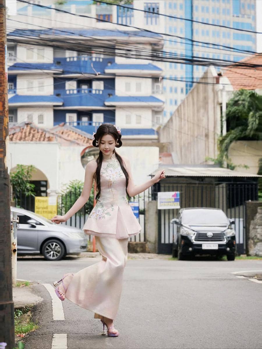 gaya pemotretan Esther Yu di Jakarta