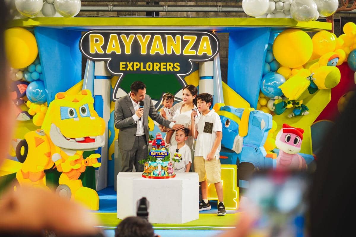 potret ulang tahun Rayyanza (instagram.com/olaharika)