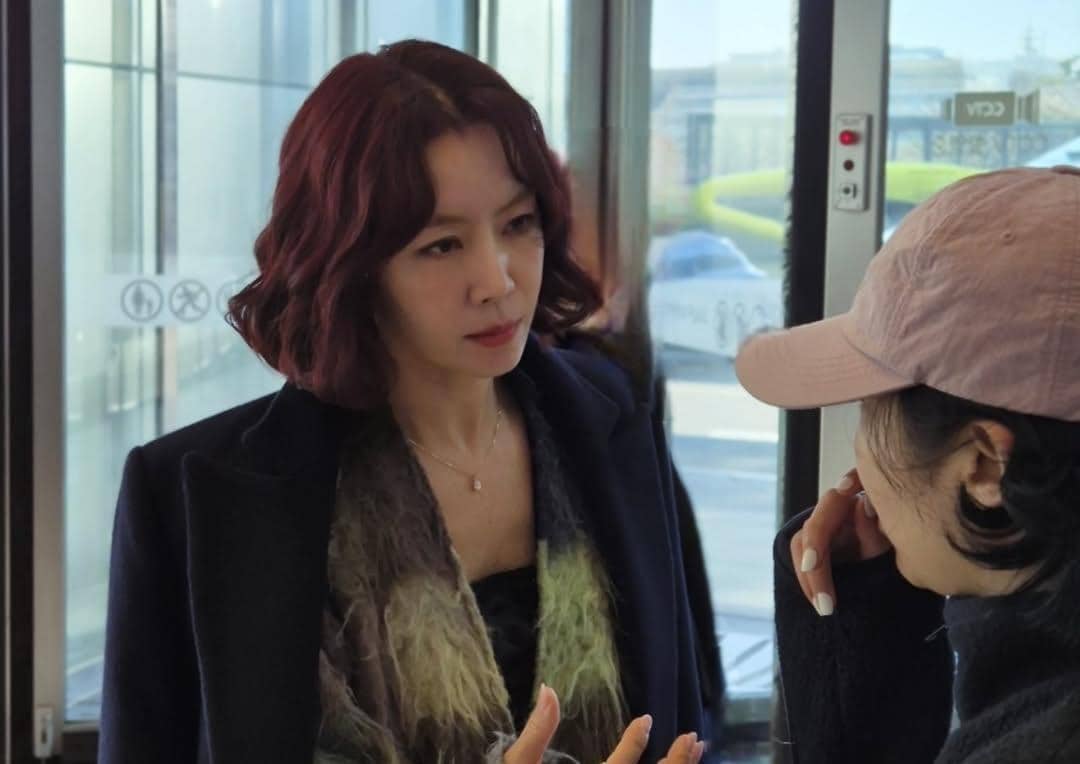 Kim Yu Mi di drama Dear X