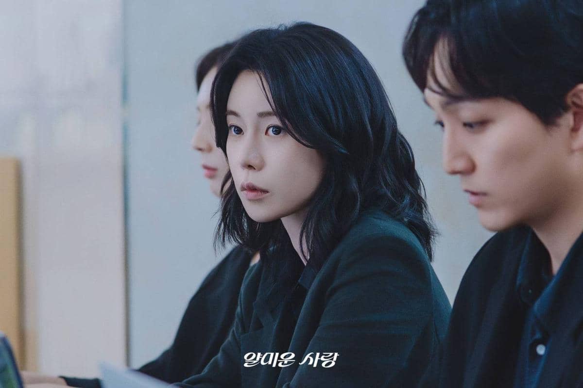 Cuplikan drama Korea Nice to Not Meet You