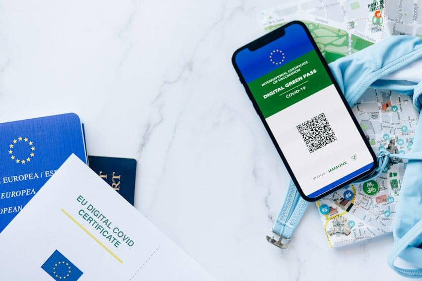 ilustrasi boarding pass