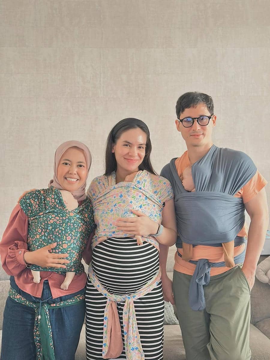 Steffi Zamora ikut kelas breastfeeding.
