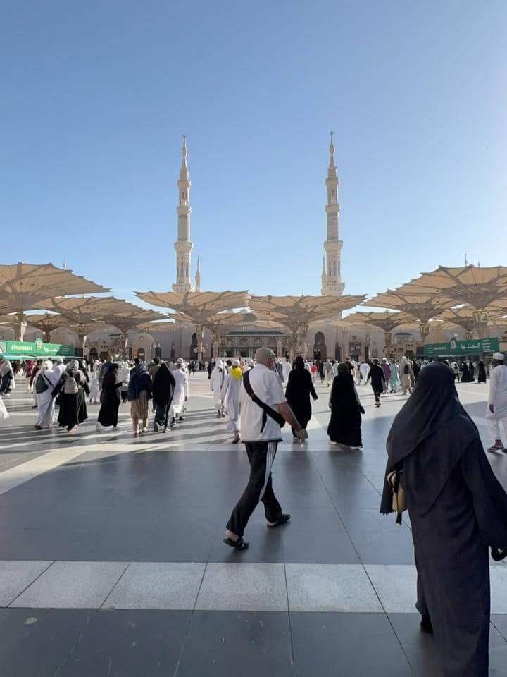 Sohwa Halilintar saat di Madinah