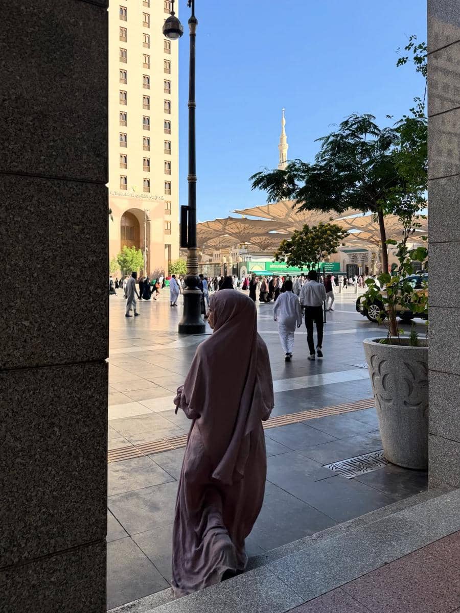Sohwa Halilintar saat di Madinah