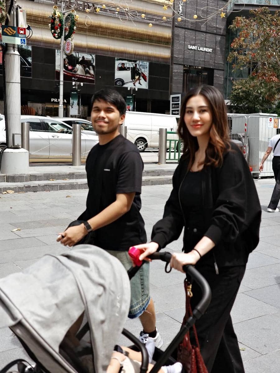 Aaliyah Massaid dan Thariq ajak Arash liburan ke Singapura