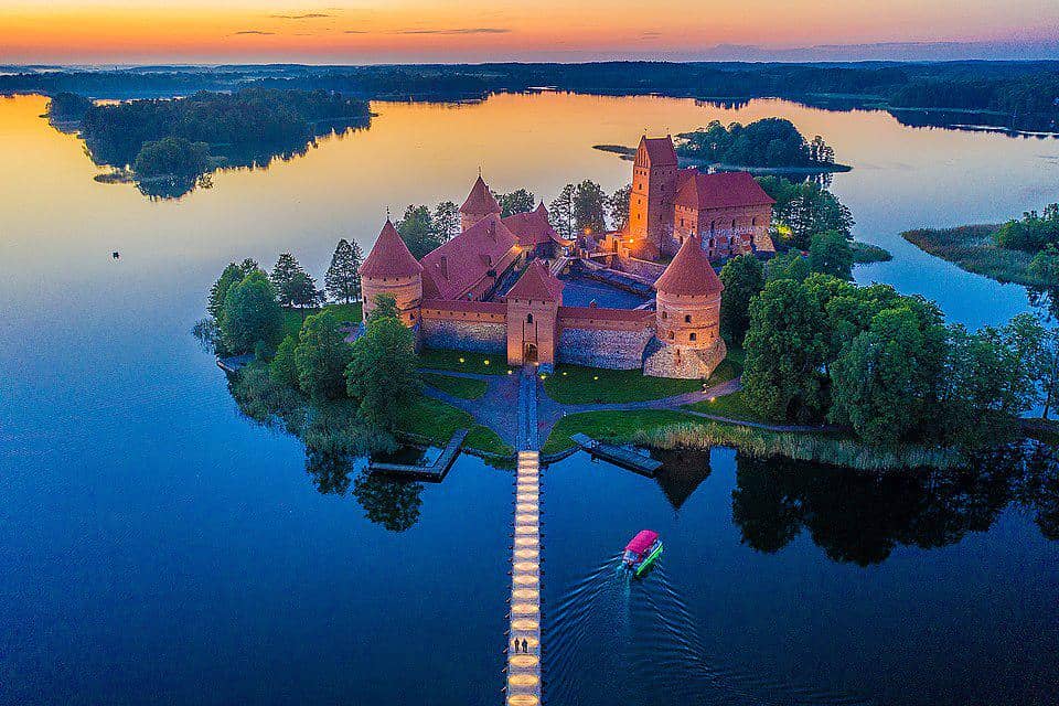 Kastil Trakai di Lithuania