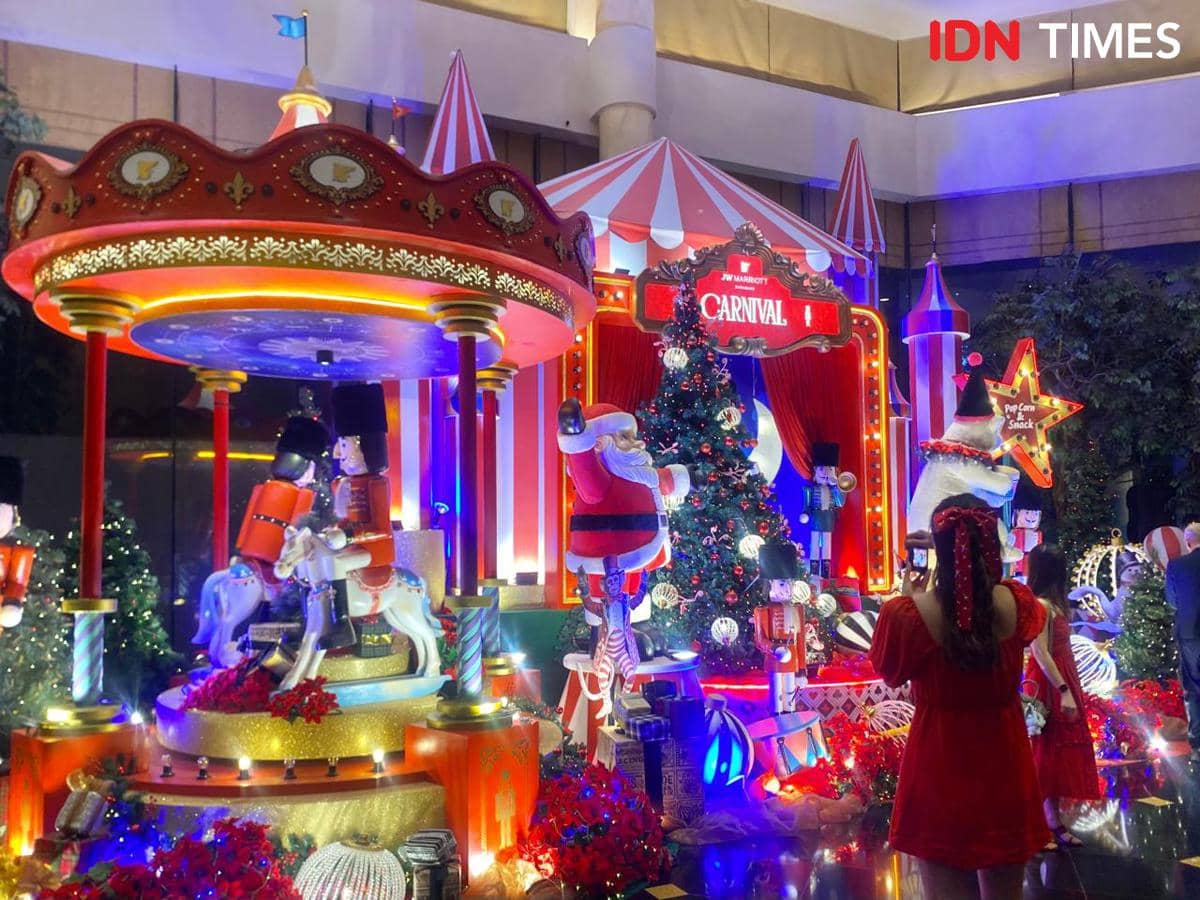 Potret kemeriahan Natal di JW Marriott Hotel Surabaya 