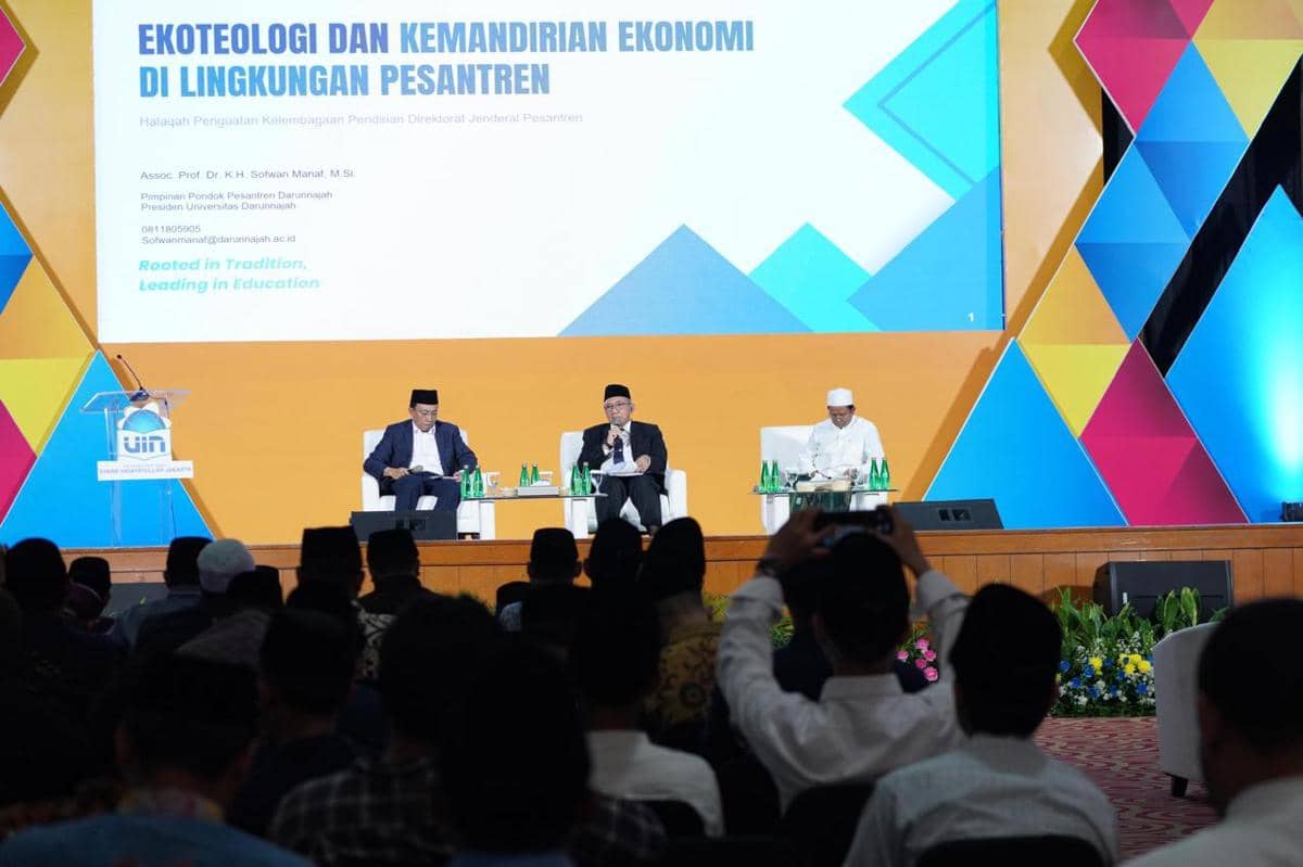 Staf Khusus Menteri Agama Bidang Kebijakan Publik, Media, dan SDM, Ismail Cawidu, menyoroti urgensi pembentukan Direktorat Jenderal Pondok Pesantren sebagai langkah reformasi manajemen pendidikan Islam (dok. Kemenag)