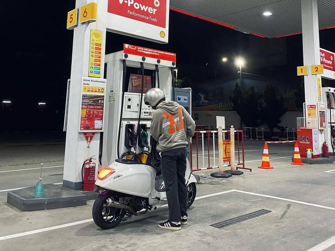 4 Rekomendasi Modifikasi Vespa Sprint, Coba Konsep Racing Look