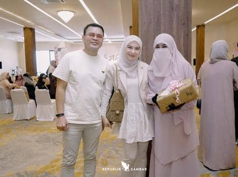 potret ulang tahun Umi Pipik