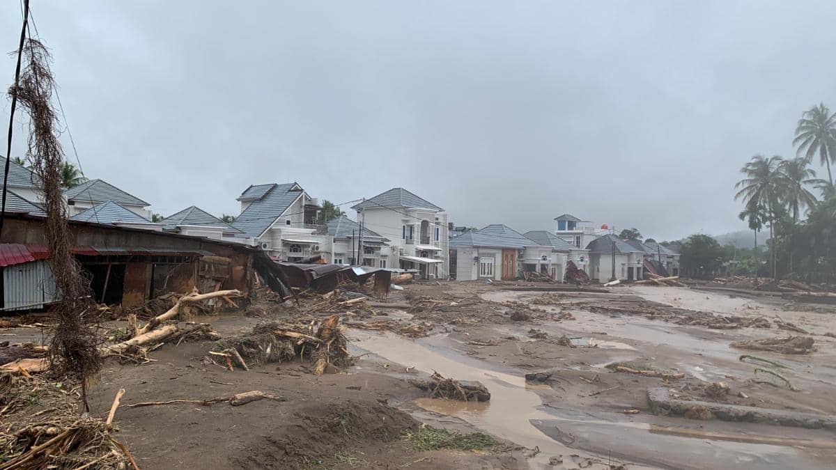 Banjir Sumatra, Padang, Sumatra Barat