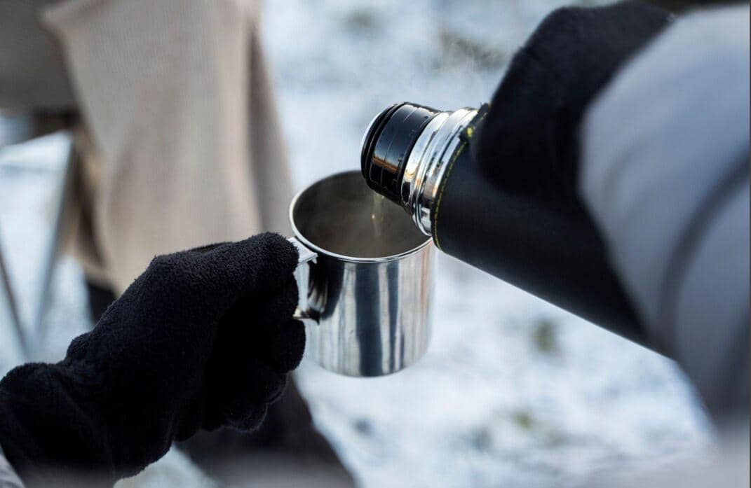 ilustrasi tumbler double wall