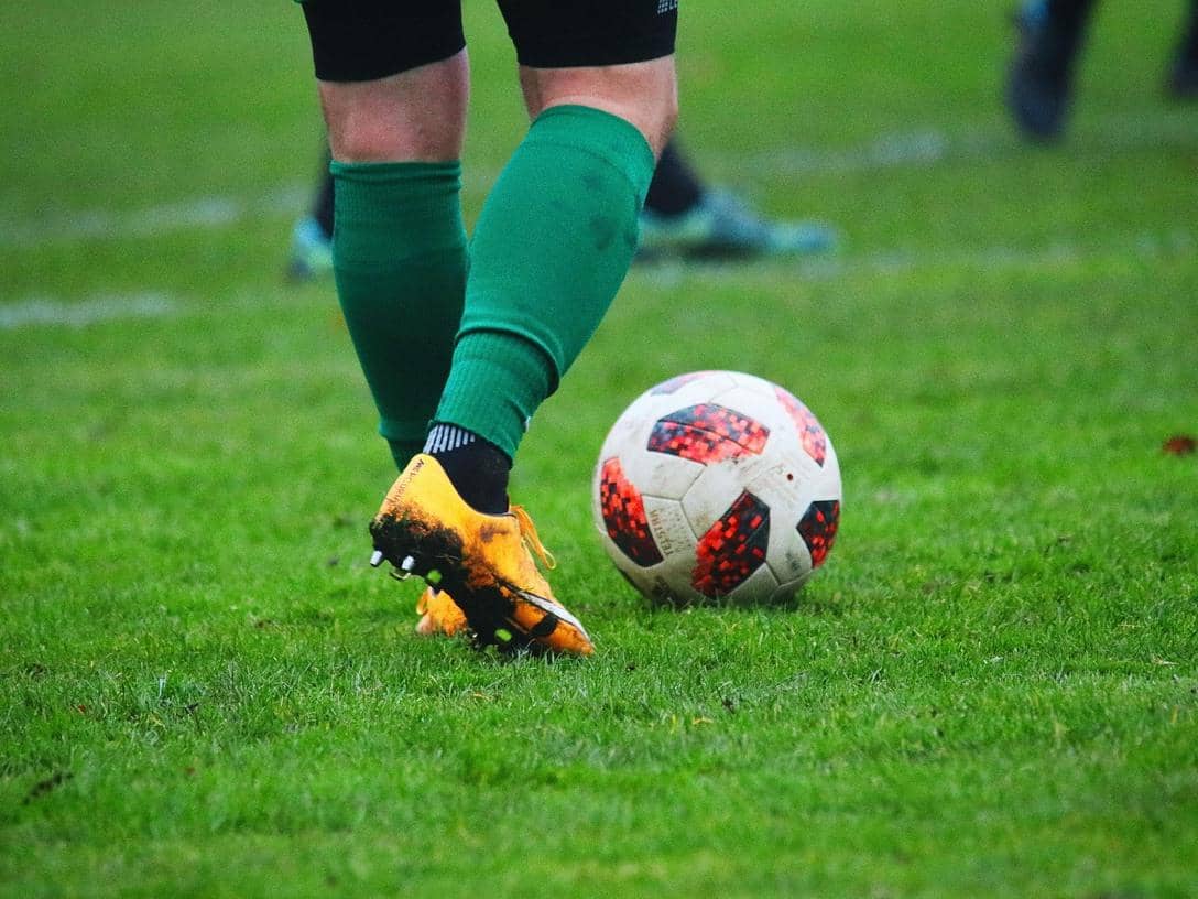 ilustrasi sepak bola