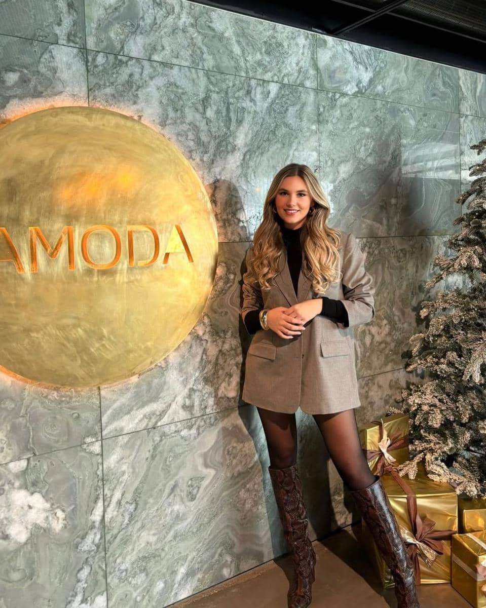 potret Anouck Brike, Miss Cosmo Belgia 2025