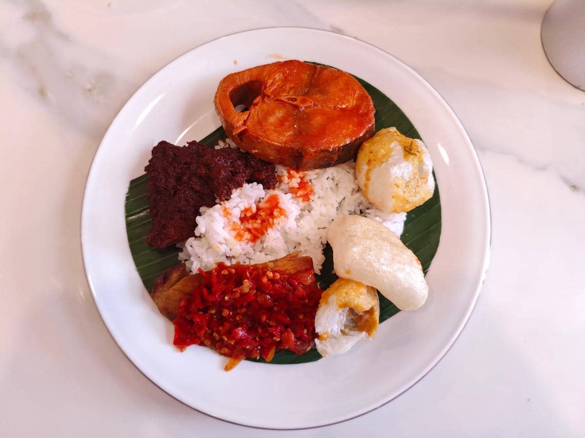 Peresmian MakCiak Signature Cijantung