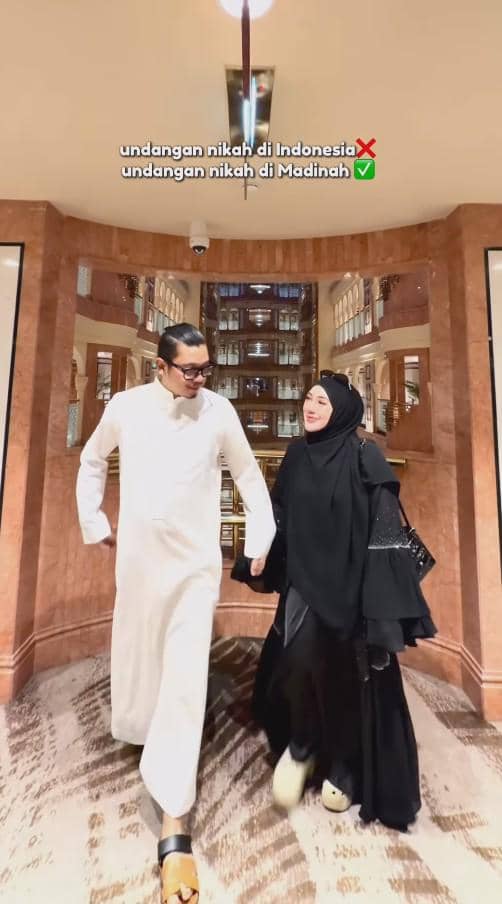 Artis Hadiri Pernikahan Dara Arafah dan Rehan di Madinah (instagram.com/daraarafah)