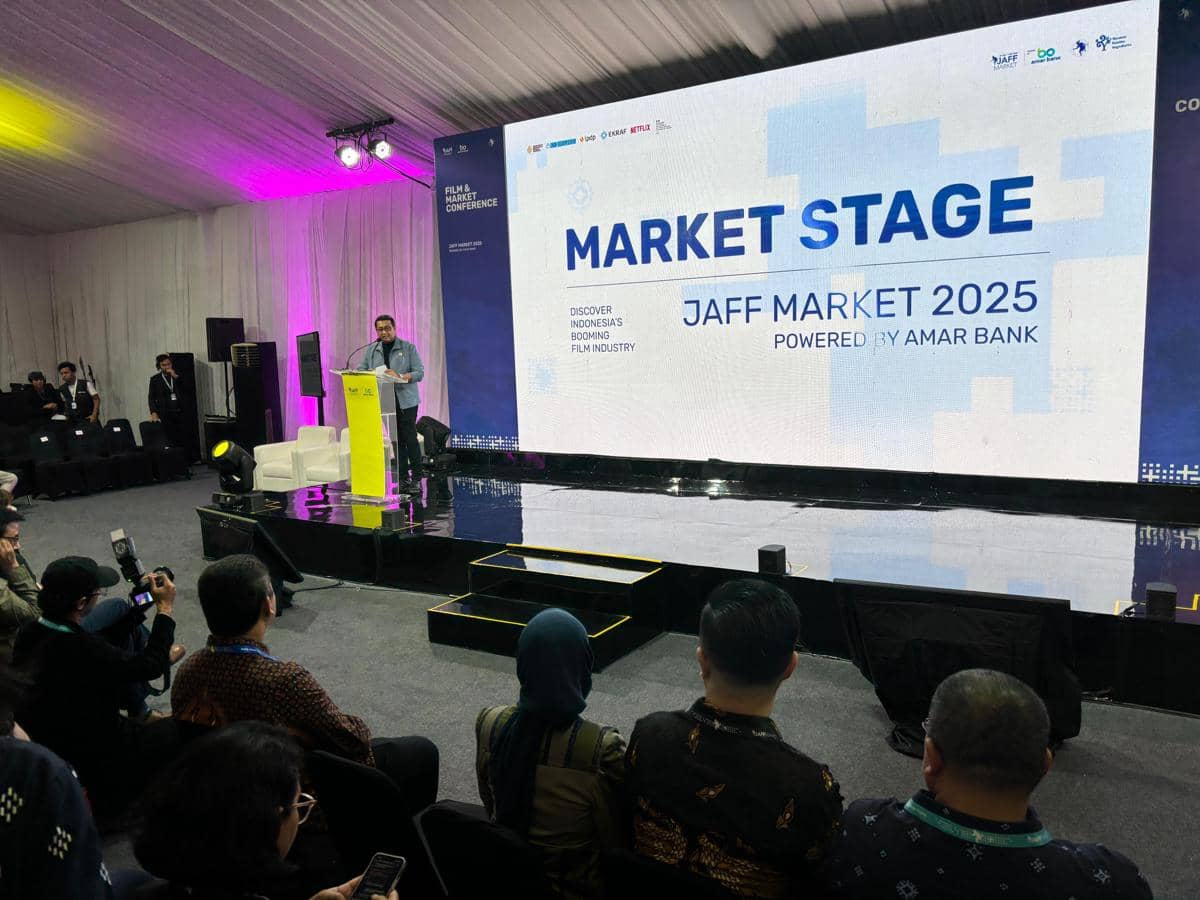 Menteri Ekonomi Kreatif (Menekraf), Teuku Riefky Harsya saat menghadiri JAFF Market Content di JEC Yogyakarta, Sabtu (29/11/2025). 