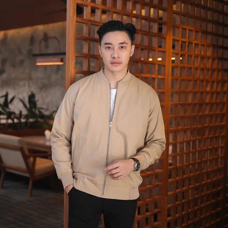 Delibra Jaket Canvas Bomber