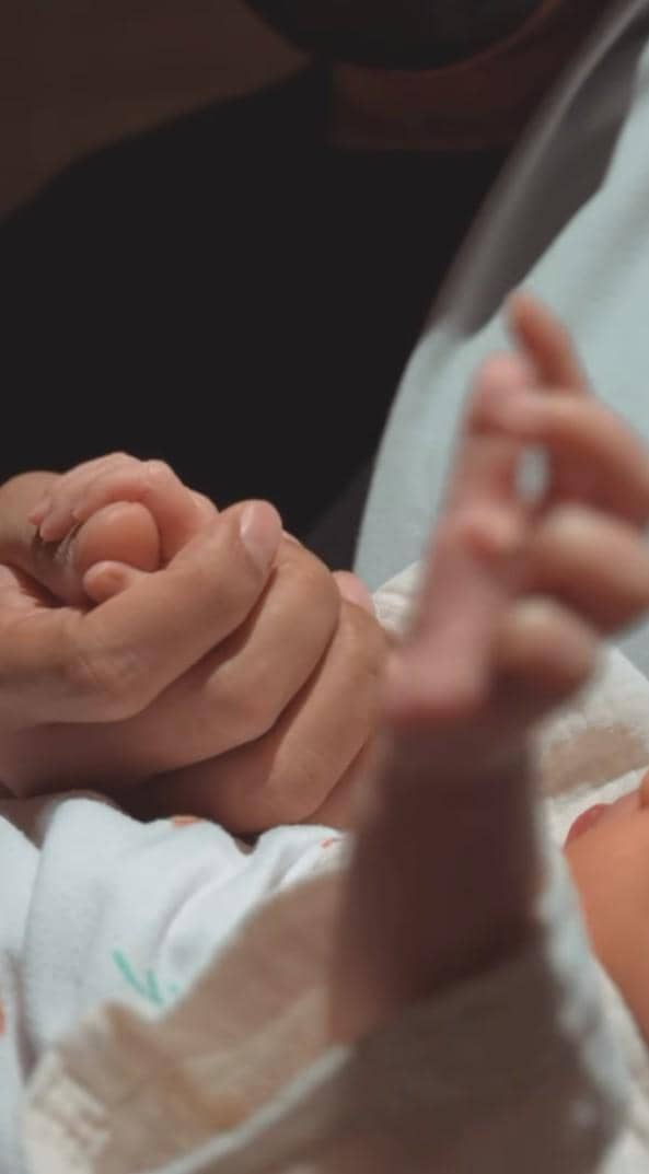 istri Nino RAN melahirkan (instagram.com/ninokayam)