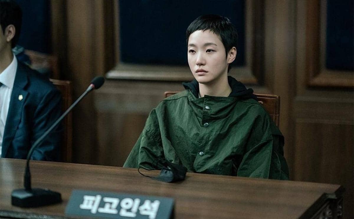 Kim Go Eun di drama The Price of Confession