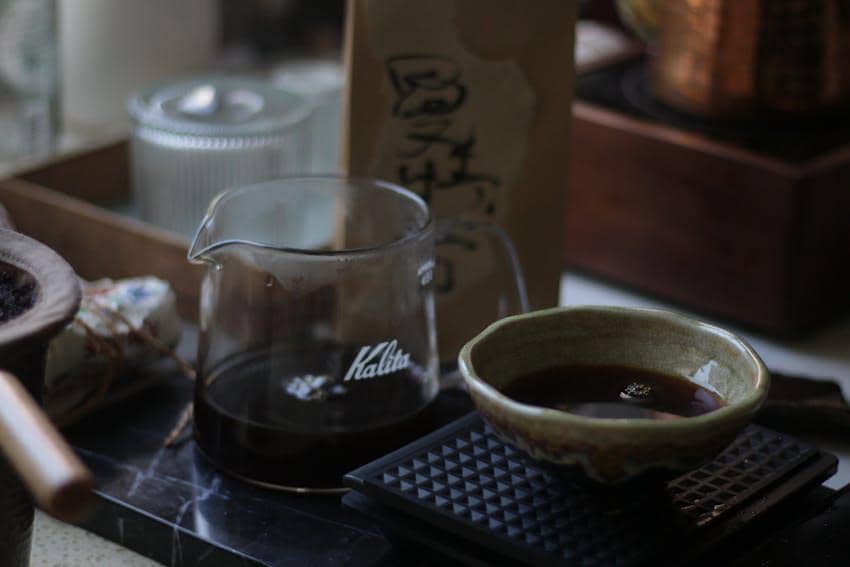 ilustrasi bikin kopi 