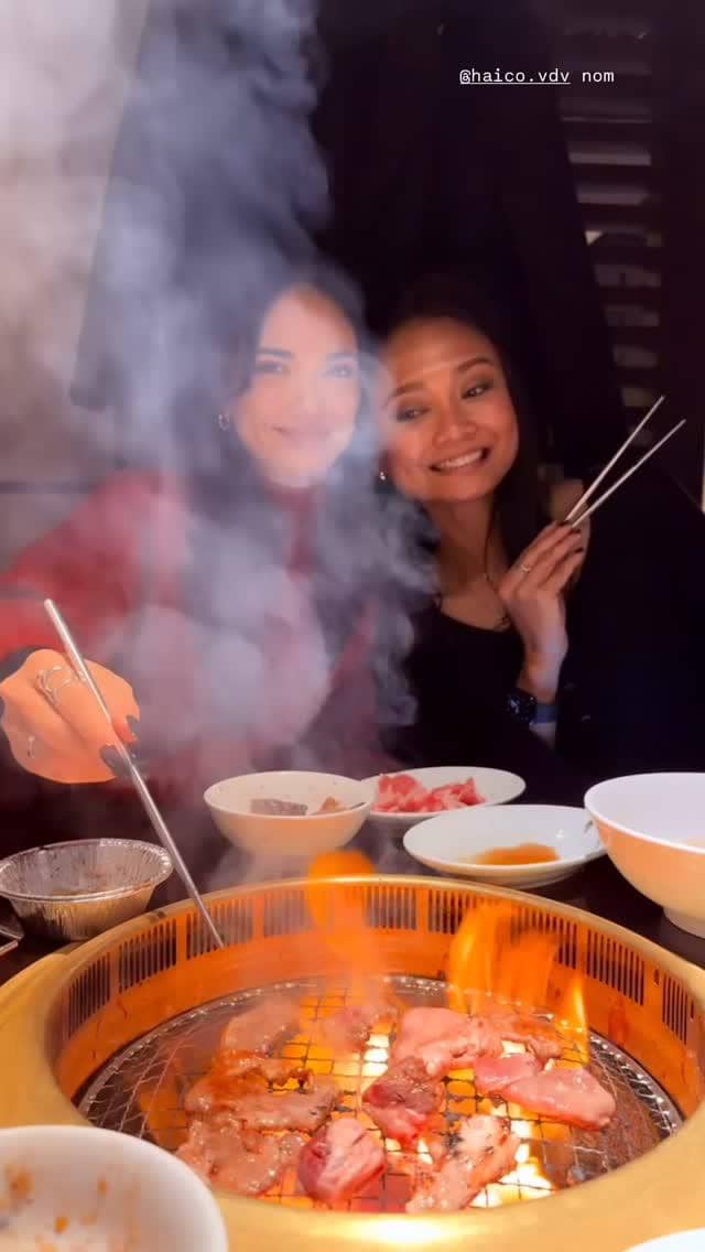 Haico Van Der Veken dan keluarga liburan ke Jepang.