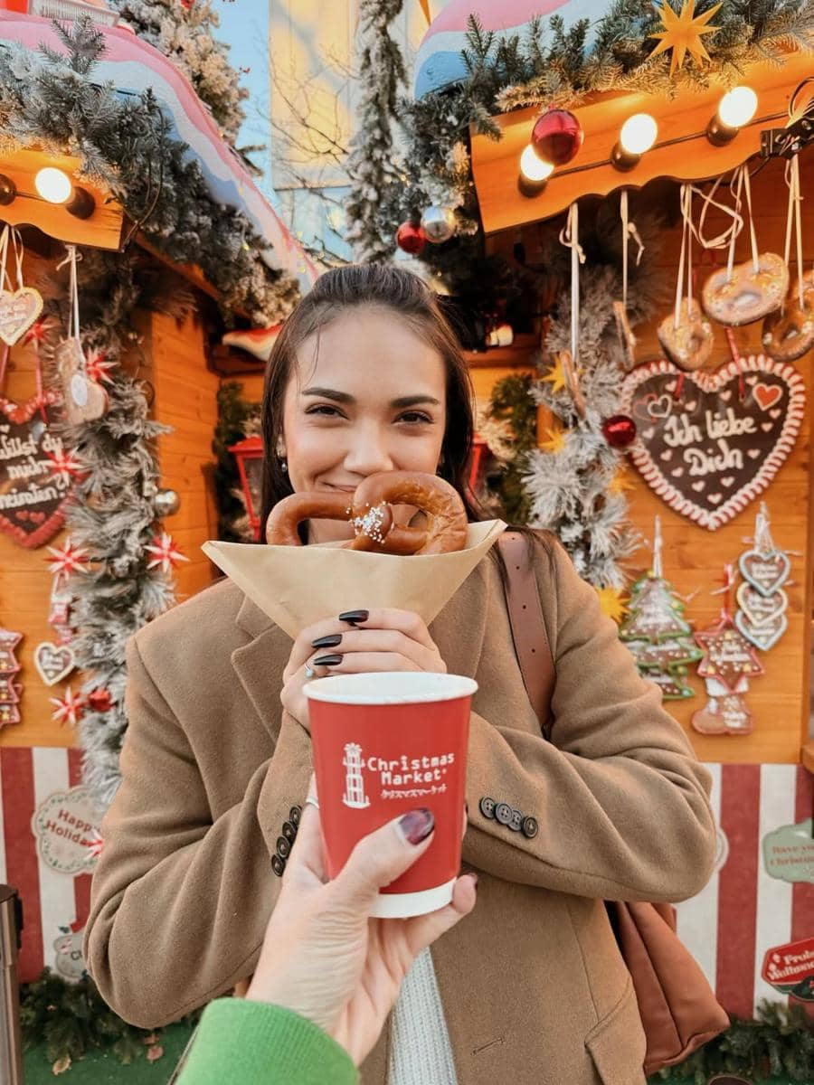 Haico Van Der Veken dan keluarga liburan ke Jepang.