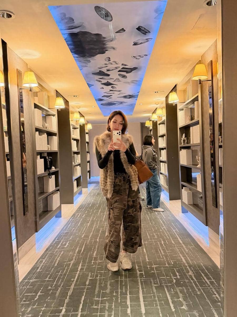 BCL saat di Hong Kong, dukung sang putra dan liburan