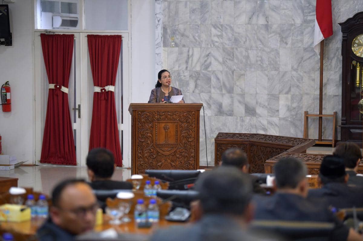 apbd 2026, agustina wilujeng, iswar aminuddin, 