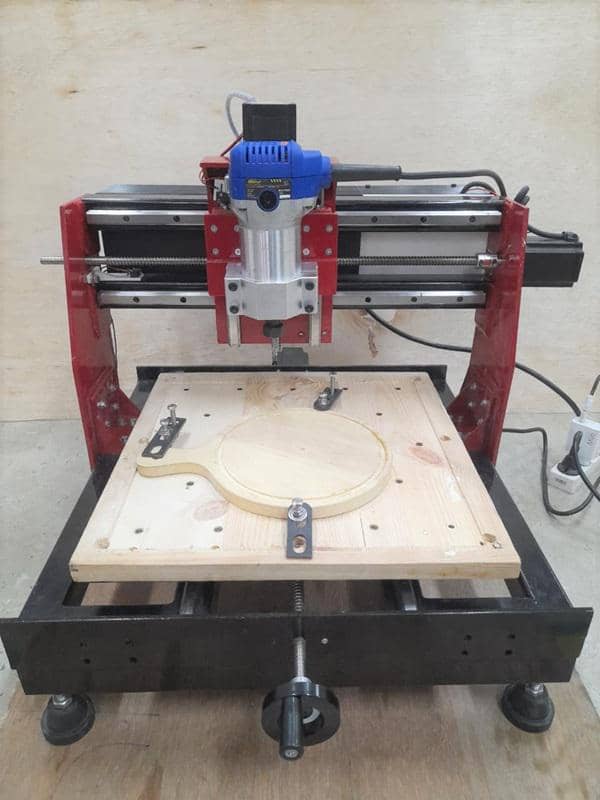 Mahasiswa Program Studi Teknik Mesin Institut Teknologi Sumatera (Itera) Merancang dan Membangun Mesin CNC Router 3 Axis Berbasis Microcontroller ESP32 Skala Praktikum