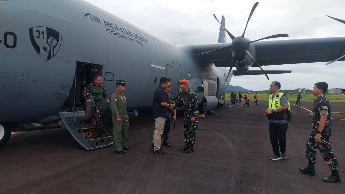 Masih Ada Daerah Terisolir, Menhan Minta Bantuan Dikirim Lewat Udara