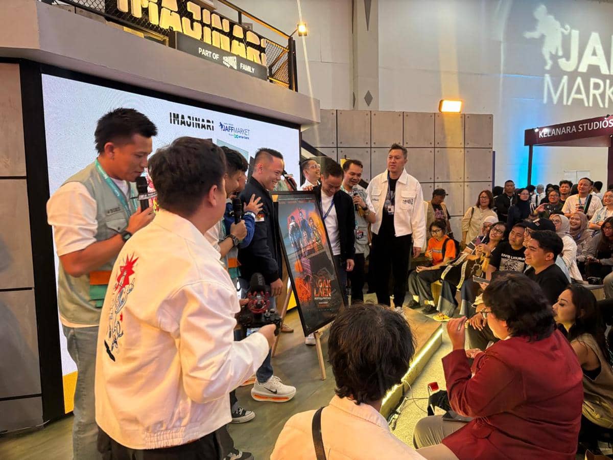 Agak Laen Menyala Pantiku di JAFF Market, Minggu (30/11/2025). (IDN Times/Herlambang Jati Kusumo)