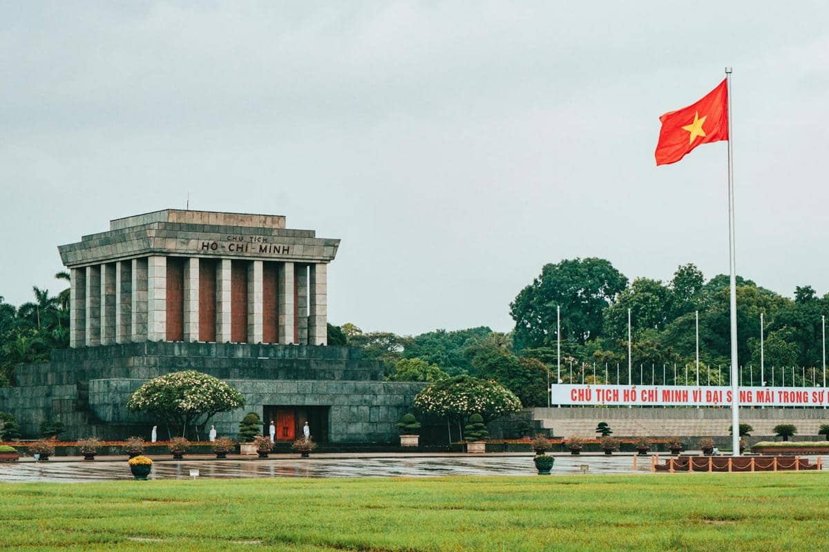 potret Ho Chi Minh Mausoleum