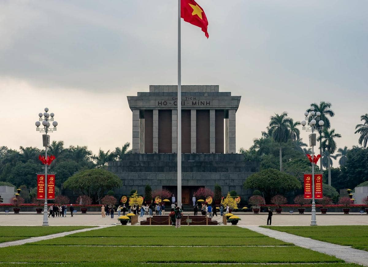 potret Ho Chi Minh Mausoleum